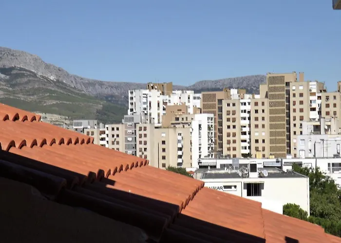 Apartman Holidays 16 *