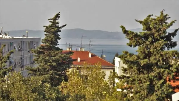 Διαμέρισμα Holidays 16